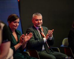 oslava v Planetariu